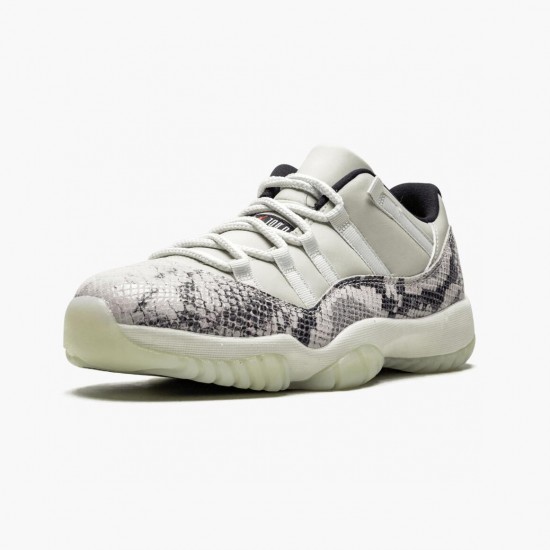 Air Jordans 11 Retro Low Light Bone Snakeskin Womens And Mens 6846 002