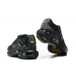 Nike Air Max Plus Tn Mens Shoes  Black Gold