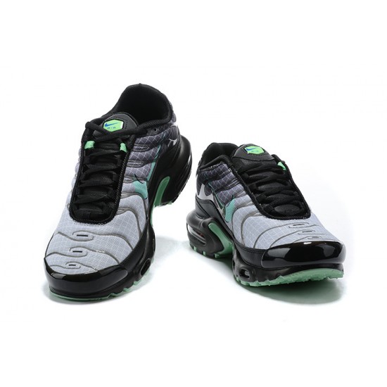 Nike Air Max Plus Tn Mens Shoes  Black Green CT1619-001