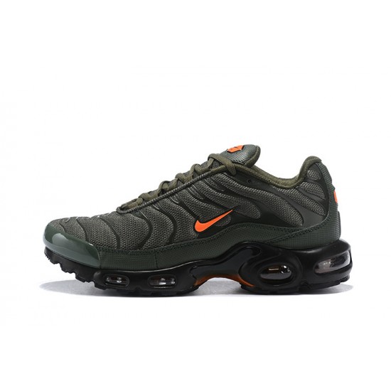 Nike Air Max Plus Tn Mens Shoes  Green Orange