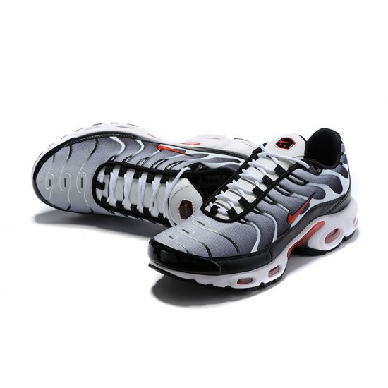 Nike Air Max Plus Tn Mens Shoes  QS Black Red