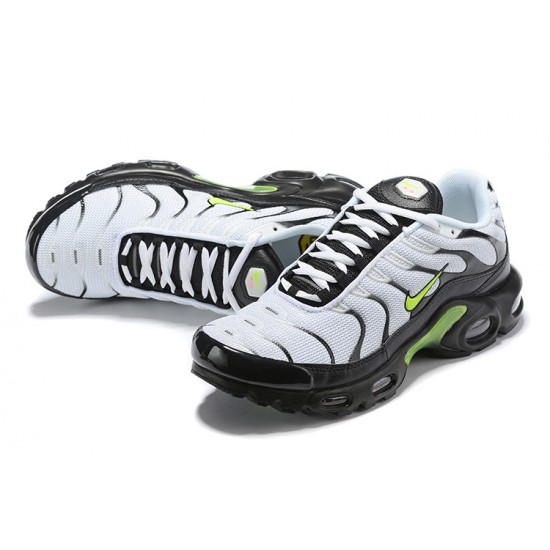 Nike Air Max Plus Tn Mens Shoes  QS White Green AJ2013-100